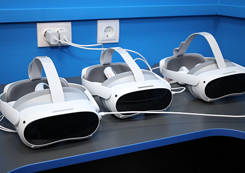 Лаборатория разработки приложений виртуальной и дополненной реальности